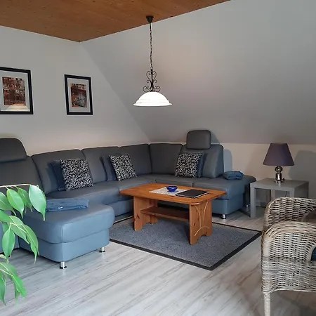 Gemuetliche In Mit Balkon